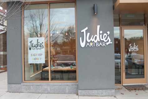 New art bar opens in downtown Amherst
