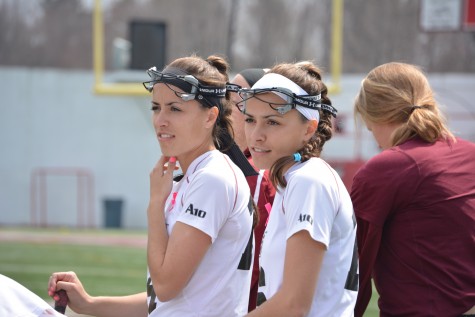 Inseparable UMass Minutewomen: The Farnham twins