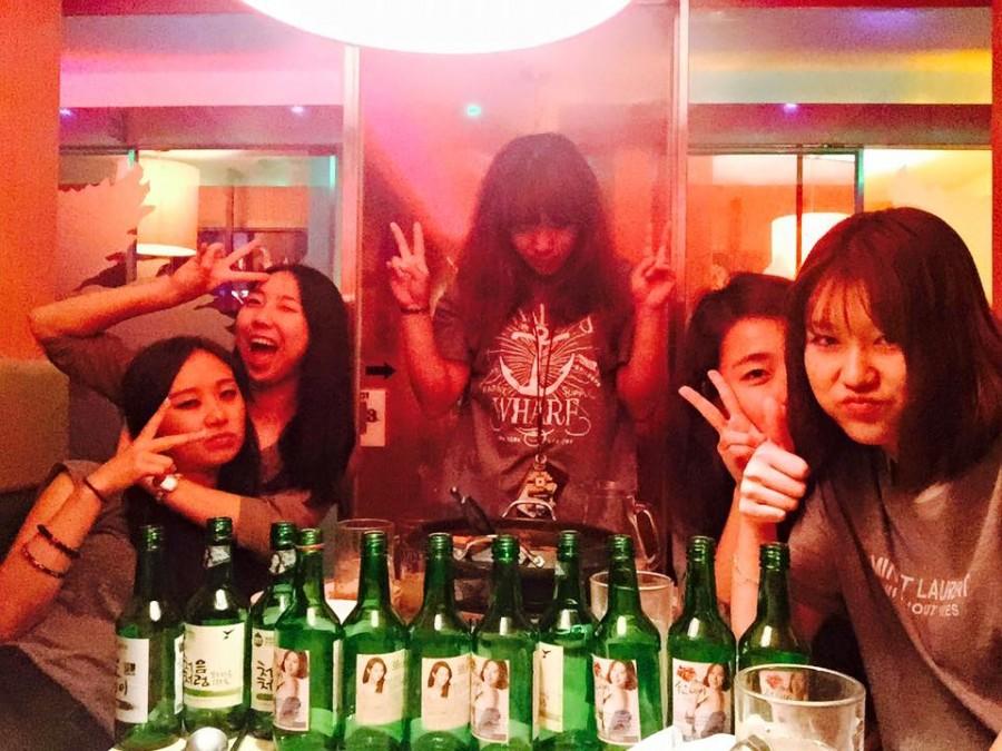 A night in Seoul: How to drink soju