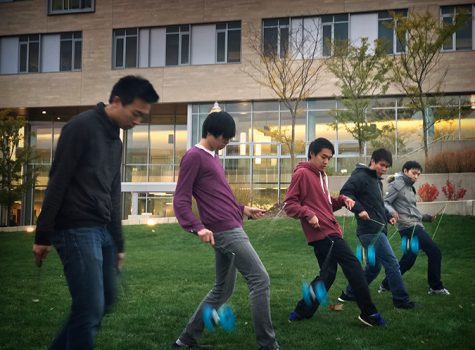 The art of the Chinese yo-yo