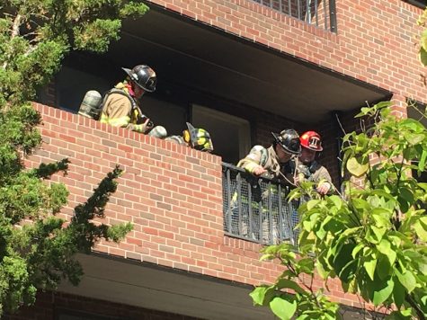 Apartment fire on Kellogg Avenue