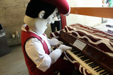 Free Keys project brings painted pianos to campus