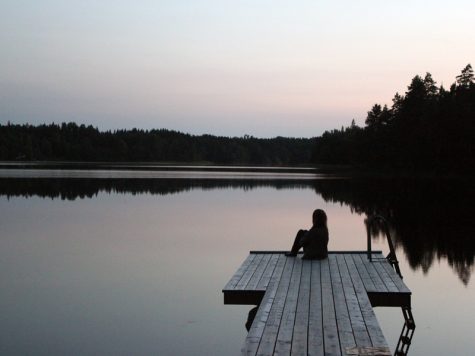 Navigating a big school as an introvert: Can you be happy without friends?
