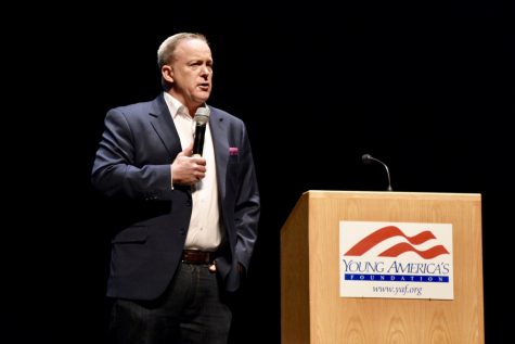 Protesters drown out Sean Spicer at UMass