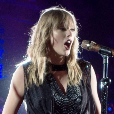 Taylor Swift tackles double standards on “The Man”