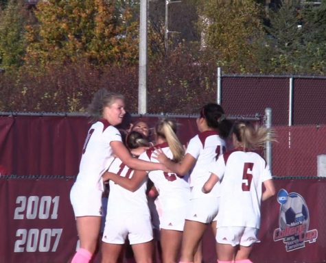 Highlights: UMass women's soccer recovers late for win