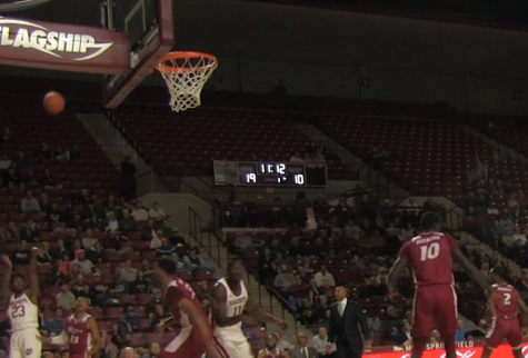 Basketball Highlights: Rider unable to stop barrage from Pierre and Weeks