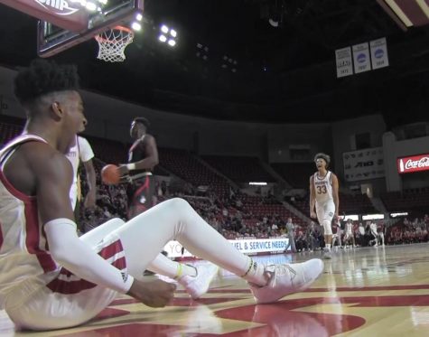 Basketball Highlights: UMass pulls away from Northeastern