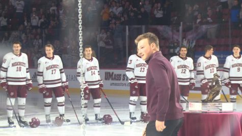 Hockey Highlights: UMass tops Maine on Cale Makar night