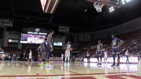 Basketball Highlights: UMass beats La Salle for first A-10 win