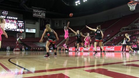 Women’s Basketball: UMass tops Davidson in a night of career-highs and broken records