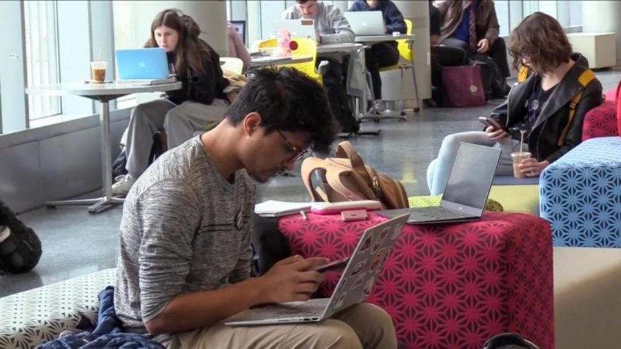 UMass students express concern over transition to remote learning