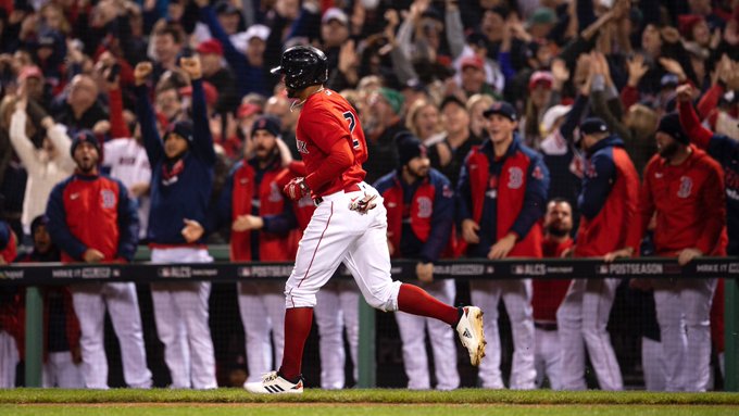 Image+Cred%3A+Boston+Red+Sox+on+Twitter
