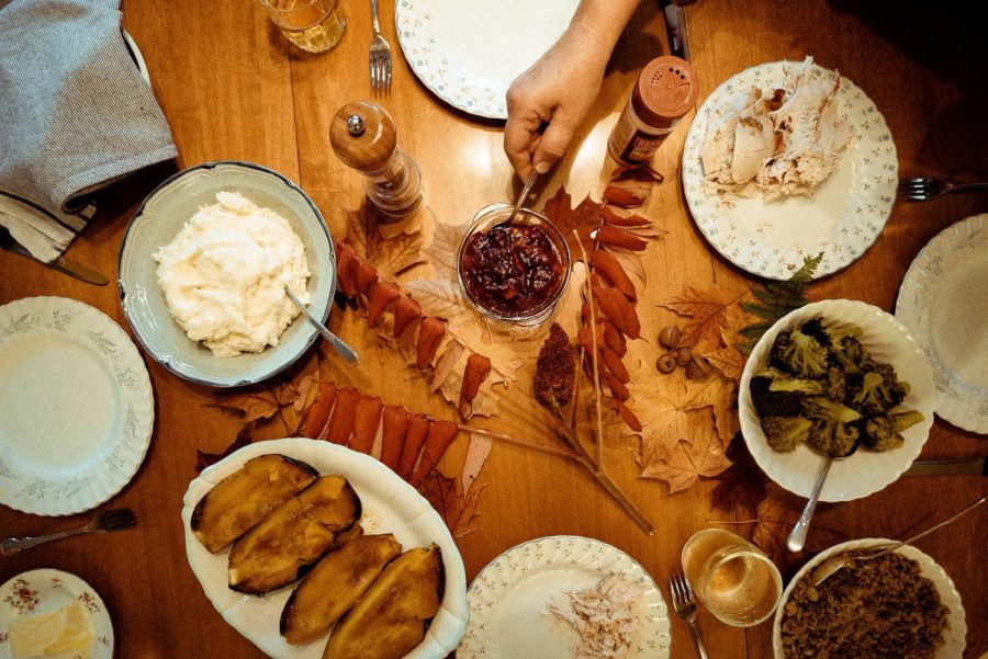 Friendsgiving: Easy recipes for those who struggle in the kitchen