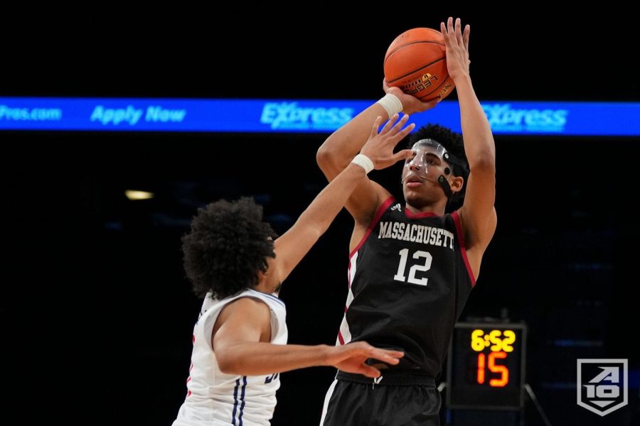 No.13 UMass Minutemen Men's Basketball was knocked out of the A10 Tournament by the No. 12 Richmond Spiders