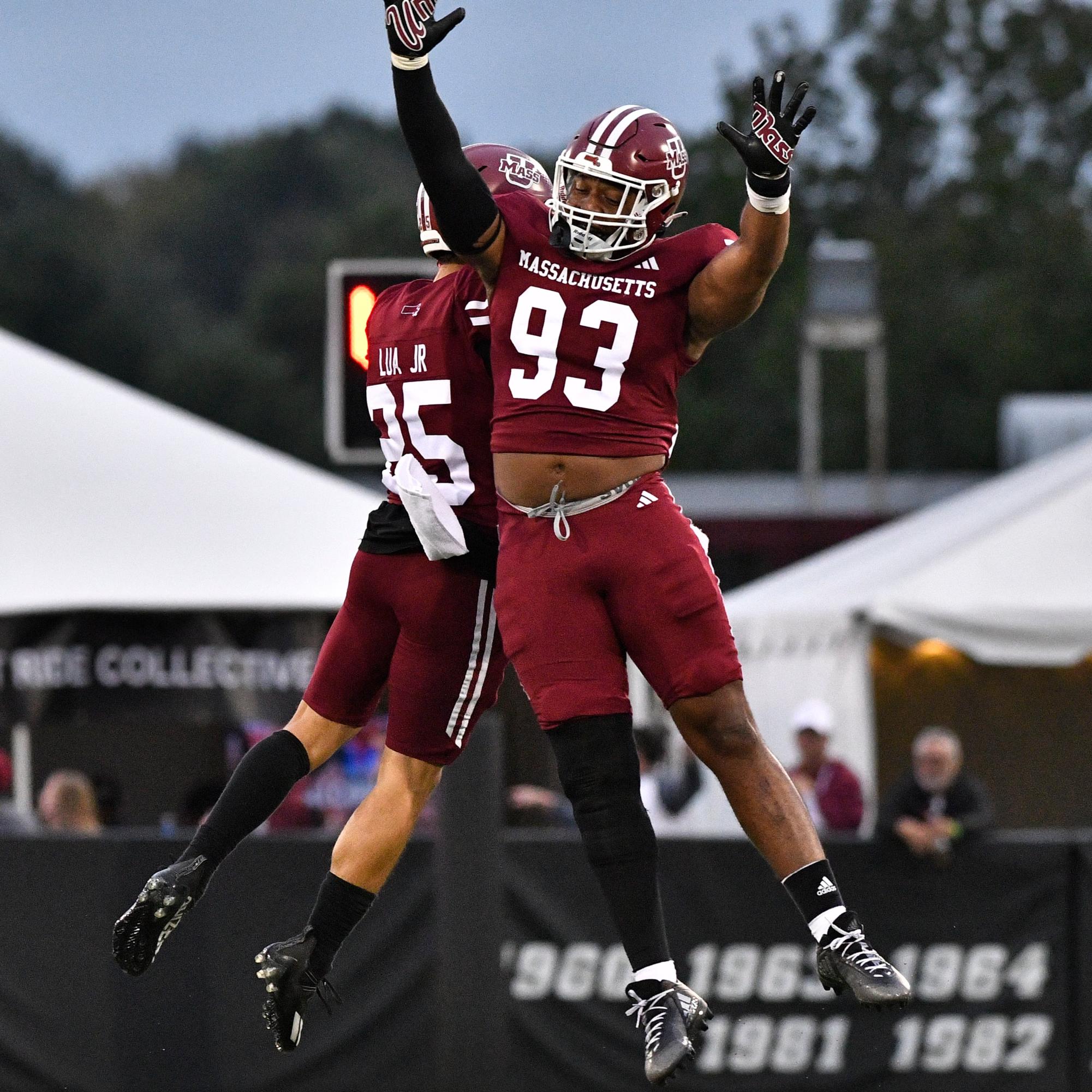 UMass Football on X