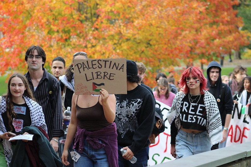 56+UMass+Students+Arrested+at+%E2%80%9CFree+Palestine%E2%80%9D+Protest