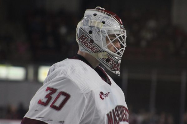 UMass falls to Vermont Catamounts 2-1 in overtime
