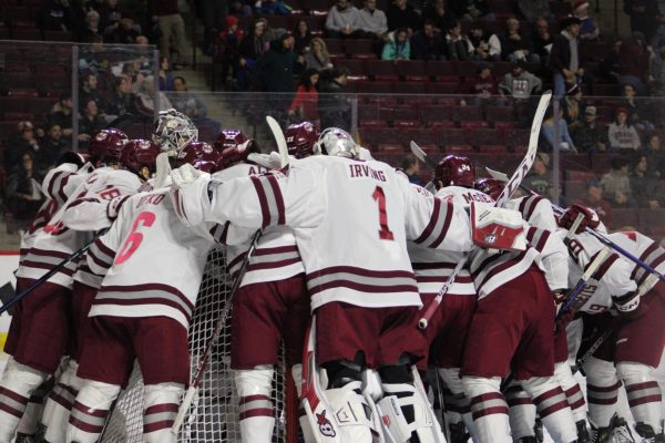 Navigation to Story: UMass set for big test with nation’s best
