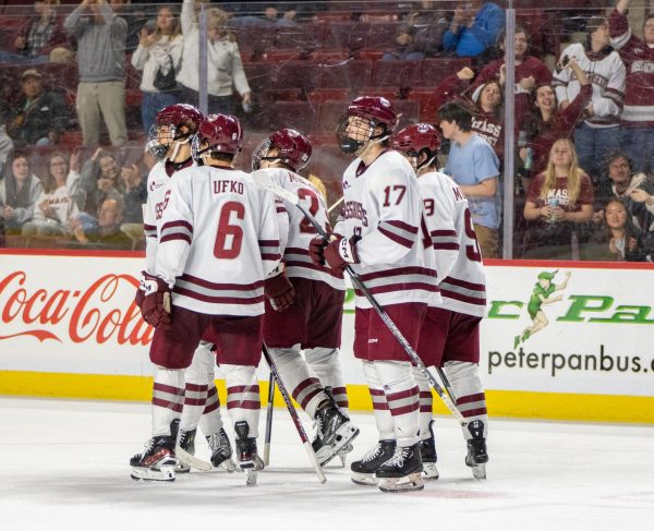 Ufko saves the day for UMass, scores two overtime winners in sweep of UMass Lowell