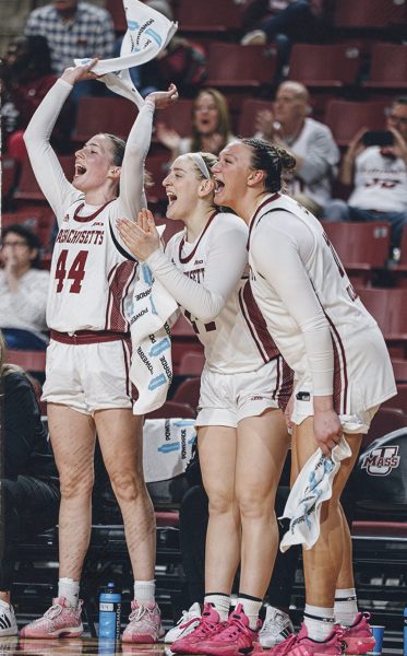 Navigation to Story: UMass dominates in the opening round of the Women’s National Invitational Tournament