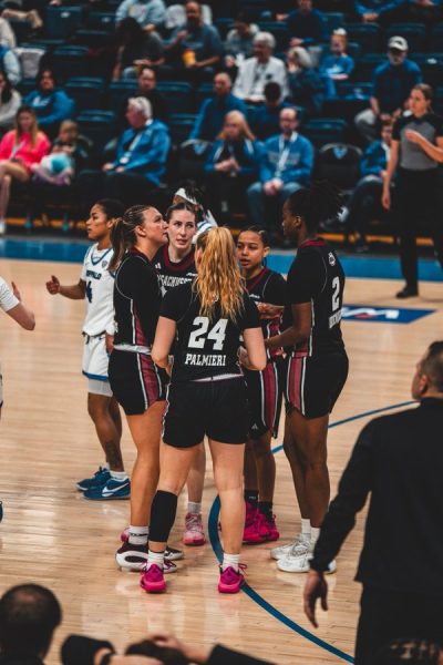 UMass blows a 16-point lead to Buffalo in the second round of the WNIT